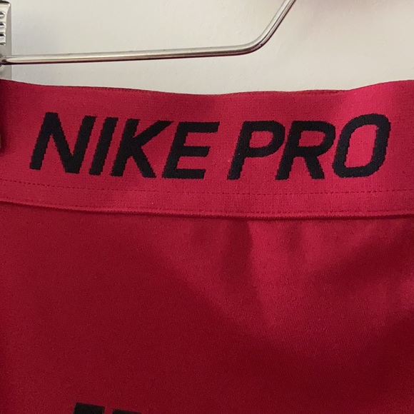 3/$25 maroon/garnet “just do it” nike pros - Picture 4 of 5